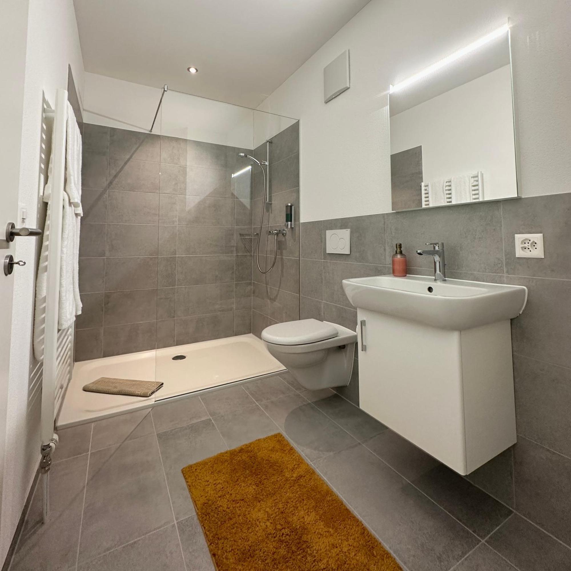 Ilanz/Glion Hotel Raetia מראה חיצוני תמונה